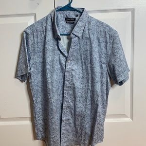 Men’s Button Down Short Sleeve